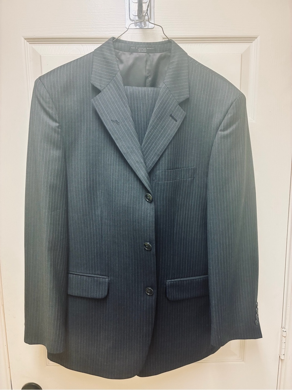 Jones New York Men's Pinstripe 2-pc Suit  - Charcoal
